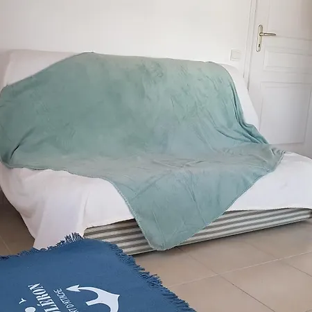 Maison De Maud Et Julien